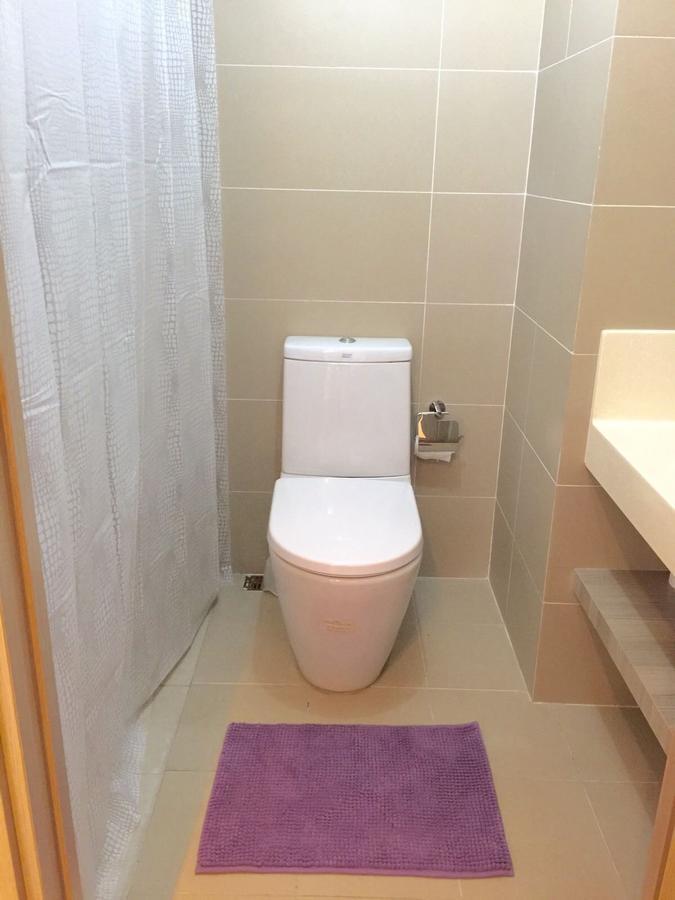 Antel Serenity Suites At Poblacion Makati Makati City Buitenkant foto